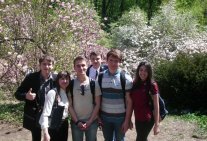 Spring walk of students in the Botanical Garden named after O.V. Fomin